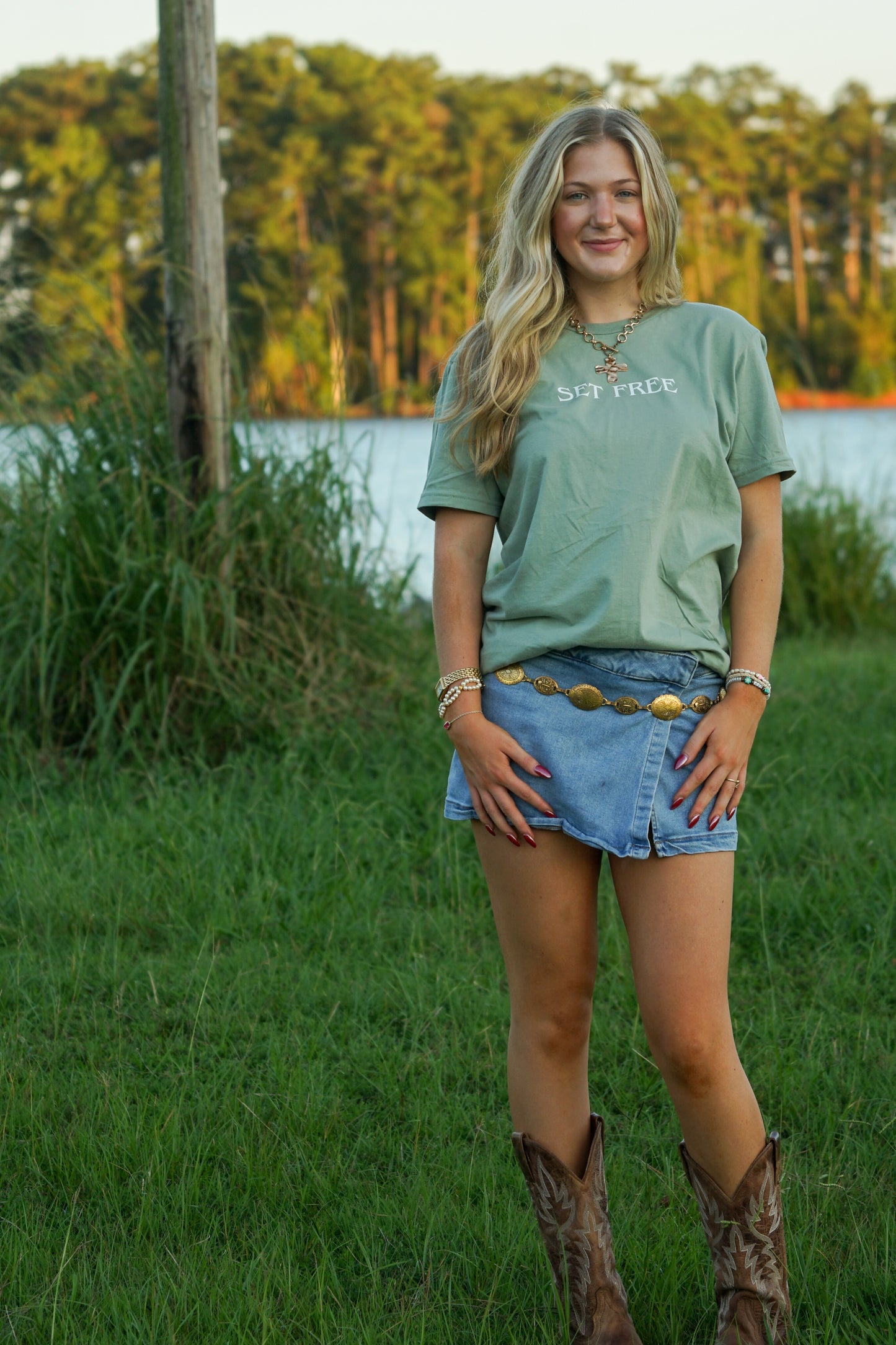 "Set Free" Tee - 1 Peter 2:24